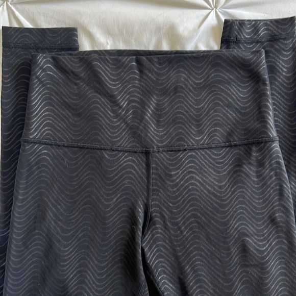 lululemon athletica Pants - Lululemon High Rise Leggings 28” Aqueous Emboss Black